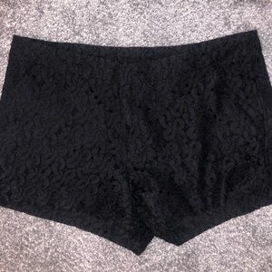 ☆ black lace shorts ☆